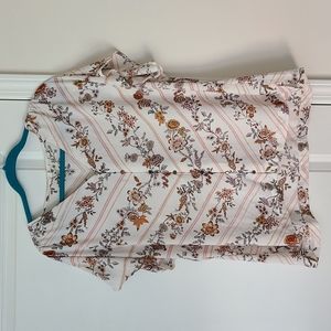 ✨️FINAL PRICE✨️Maurices Floral Blouse Plus Size 0